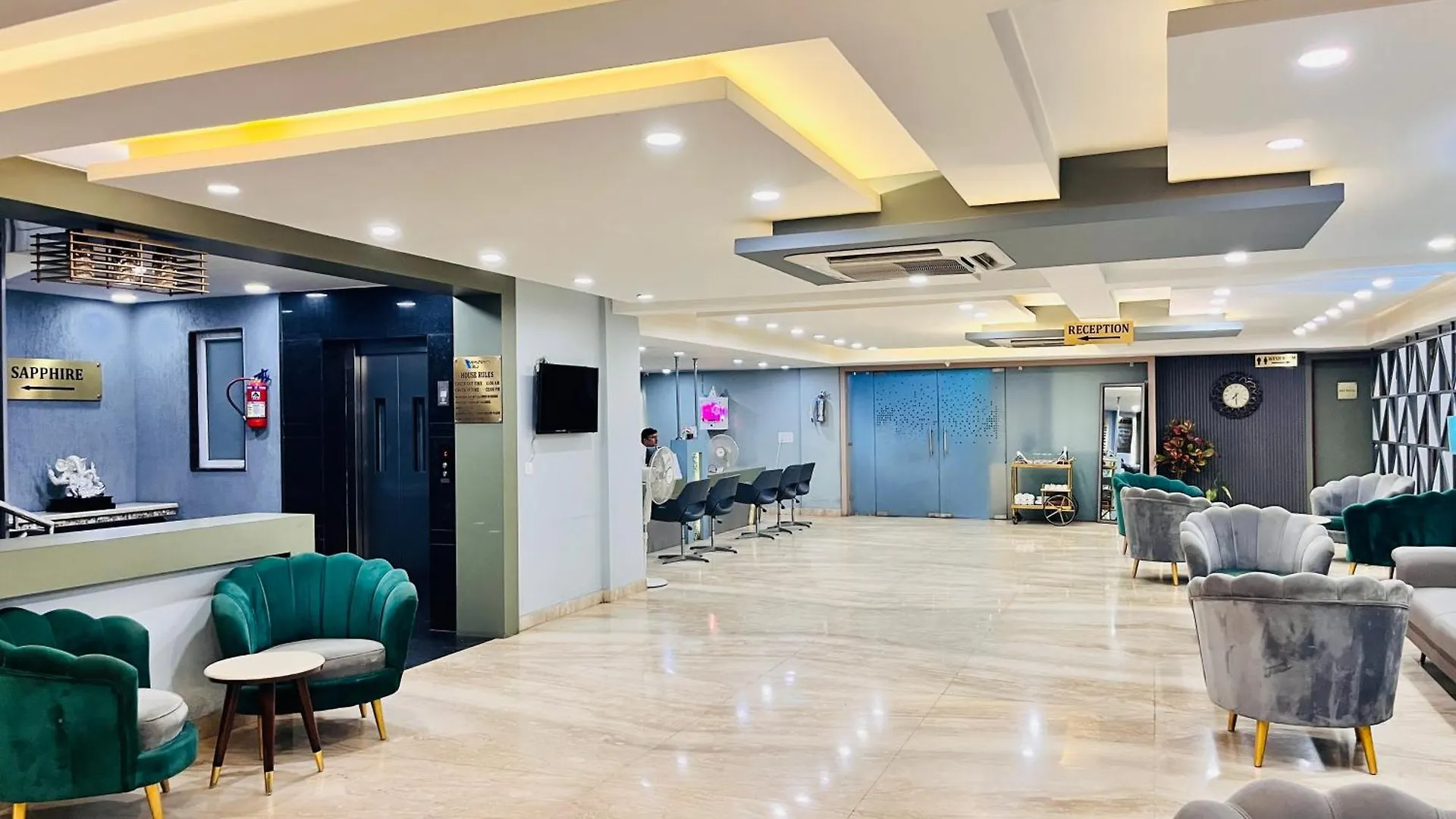 Hotel Western Blu Delhi
