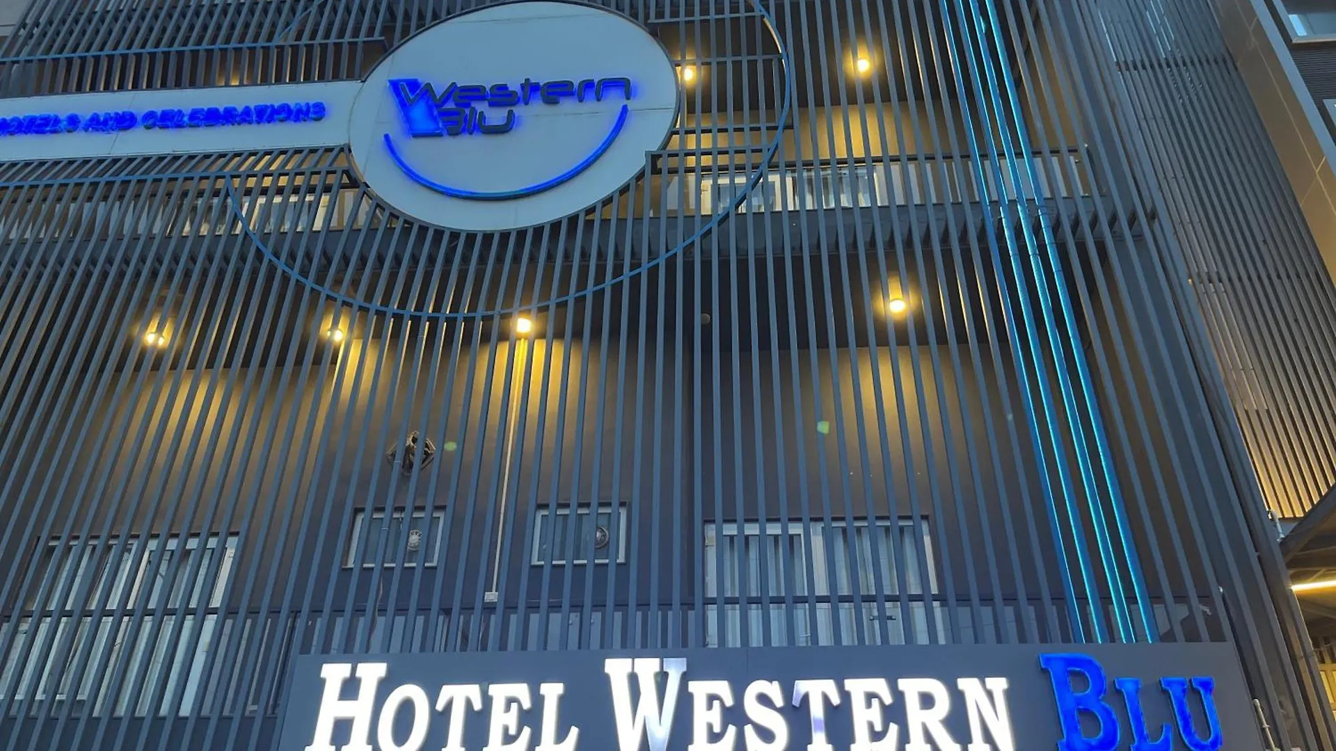 Western Blu Delhi  Hotel